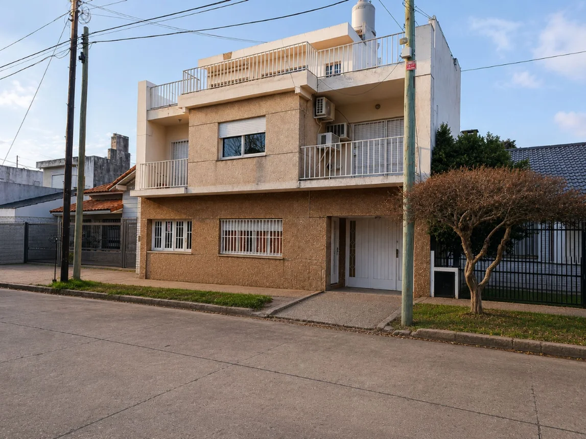 PH en venta en Ramos Mejía