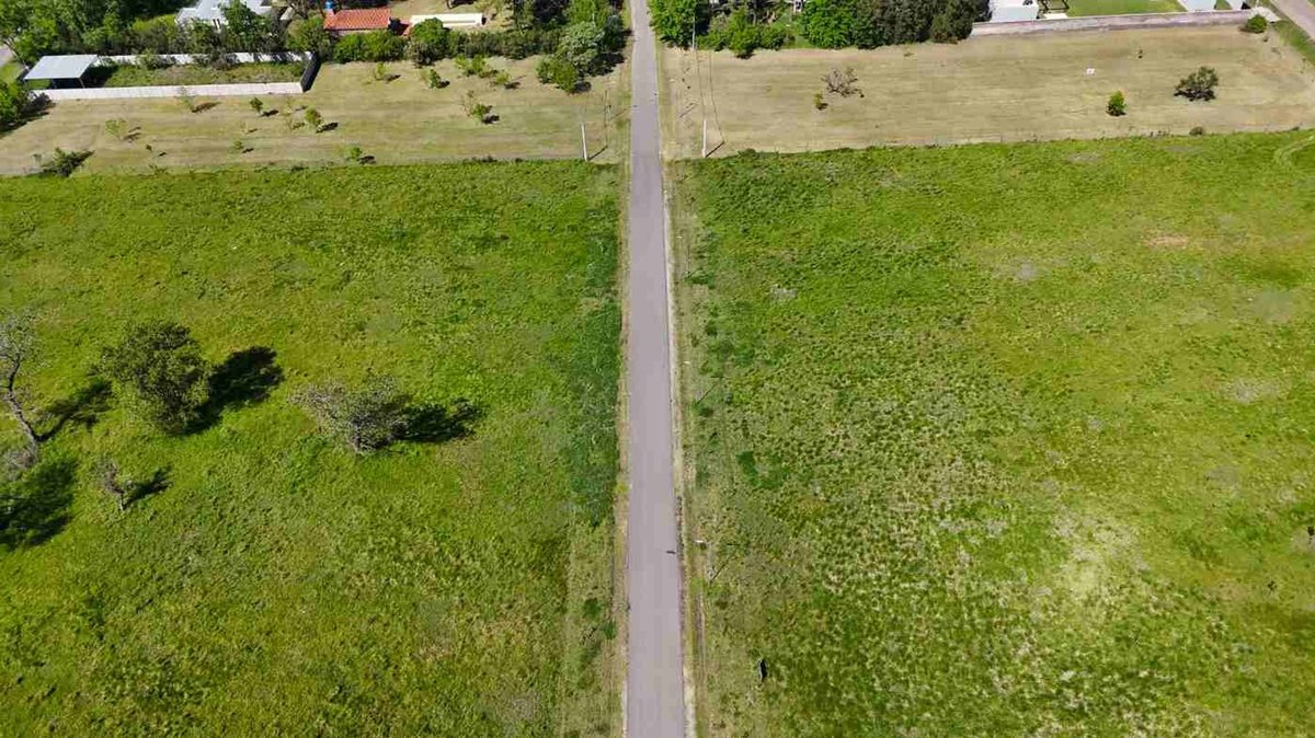 Foto 5 — TERRENO EN VENTA 650 M2. FUNES