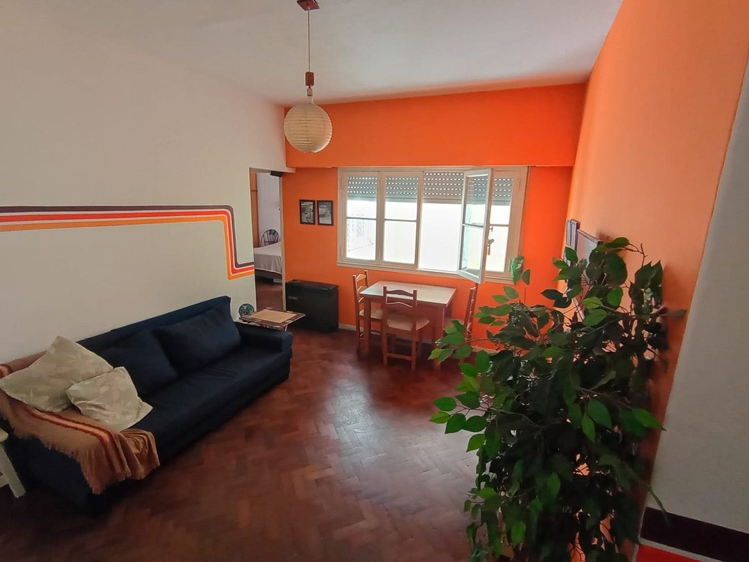 VENTA DOS AMBIENTES ALMAGRO LUMINOSO