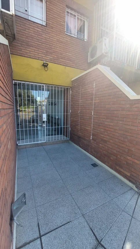 Venta departamento dos ambientes con balcon frente, foto 3