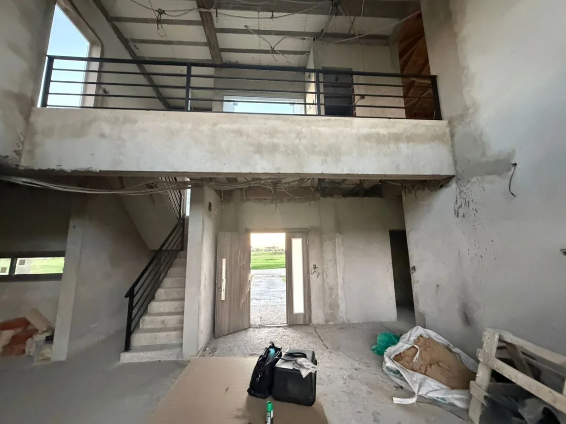 Casa de 4 ambientes en venta en Canning, Cáceres, B1862, Provincia de Buenos Aires 1800, foto 3