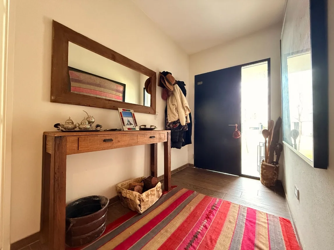 Casa en venta en san eduardo - impecable, foto 4
