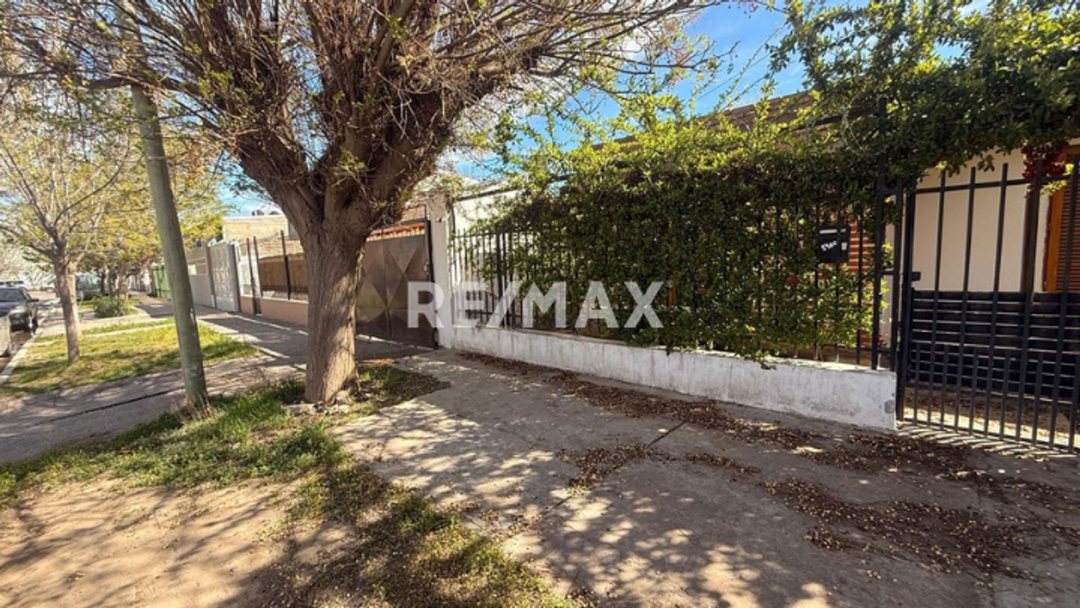 VENTA CASA B CONFLUENCIA 2 DORMITORIOS