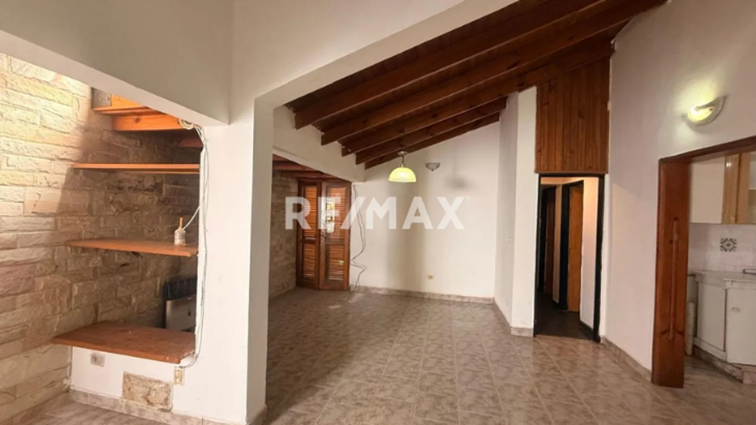 Casa de 3 ambientes en venta en Neuquén, Cacique Calvuqueo 1400, foto 3