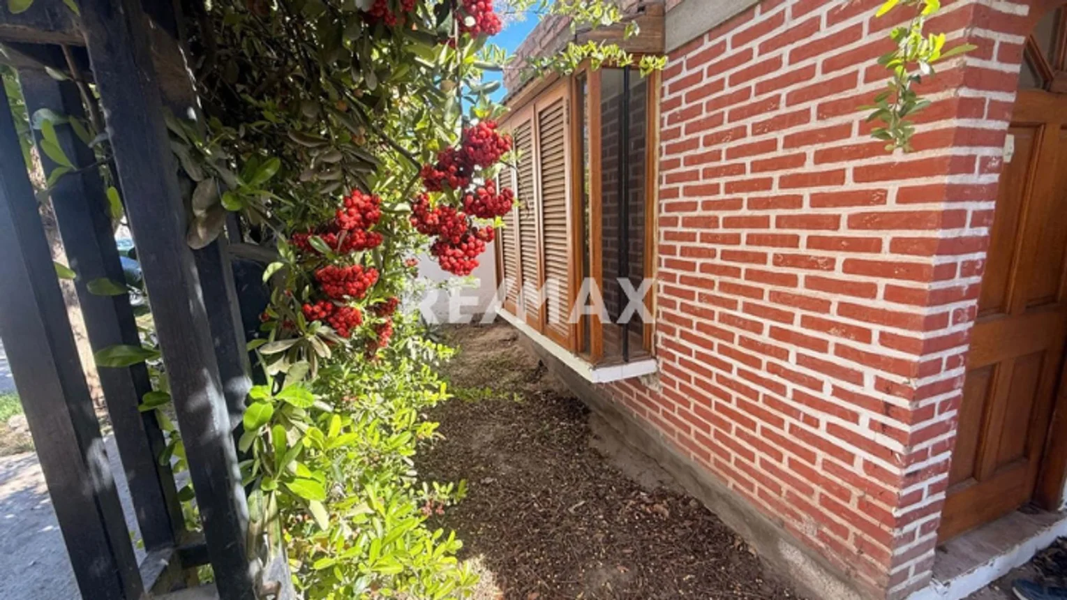 Casa de 3 ambientes en venta en Neuquén, Cacique Calvuqueo 1400, foto 2