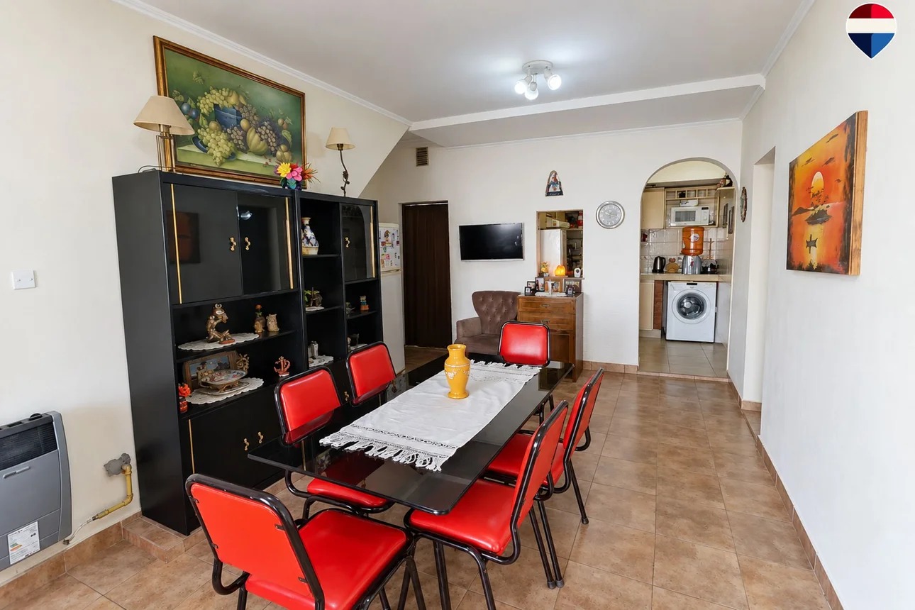 Casa de 4 ambientes en venta en Nueva Pompeya, Pasaje Juana de Arco 2500, foto 2