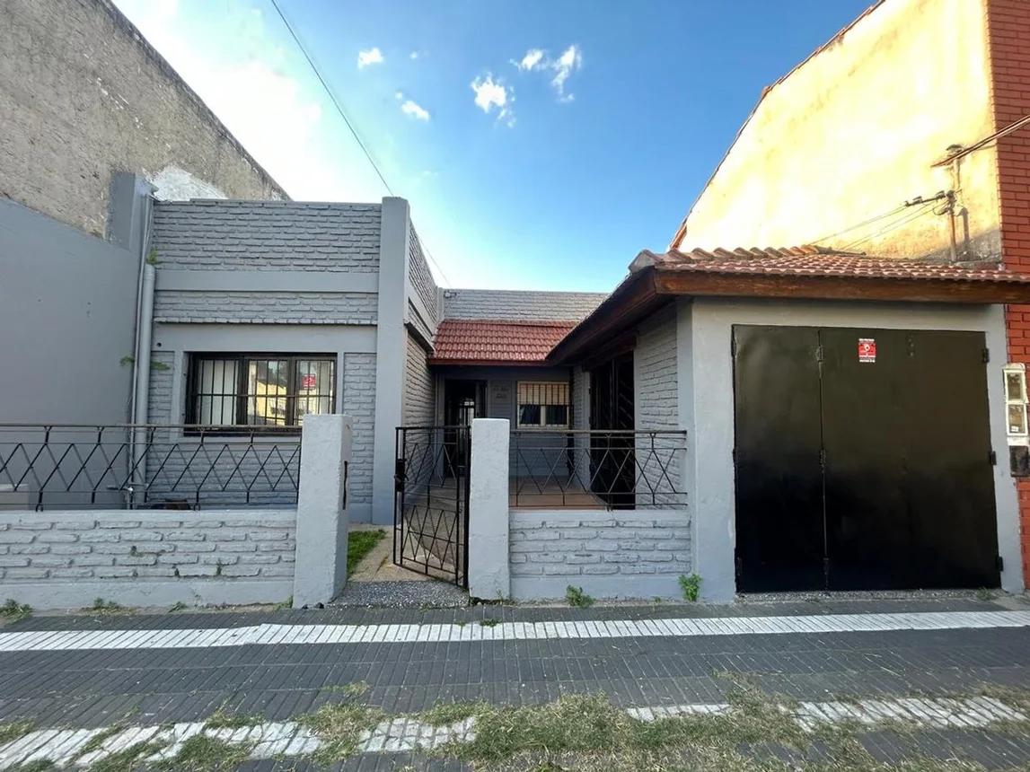 Casa en venta en Lanús Oeste