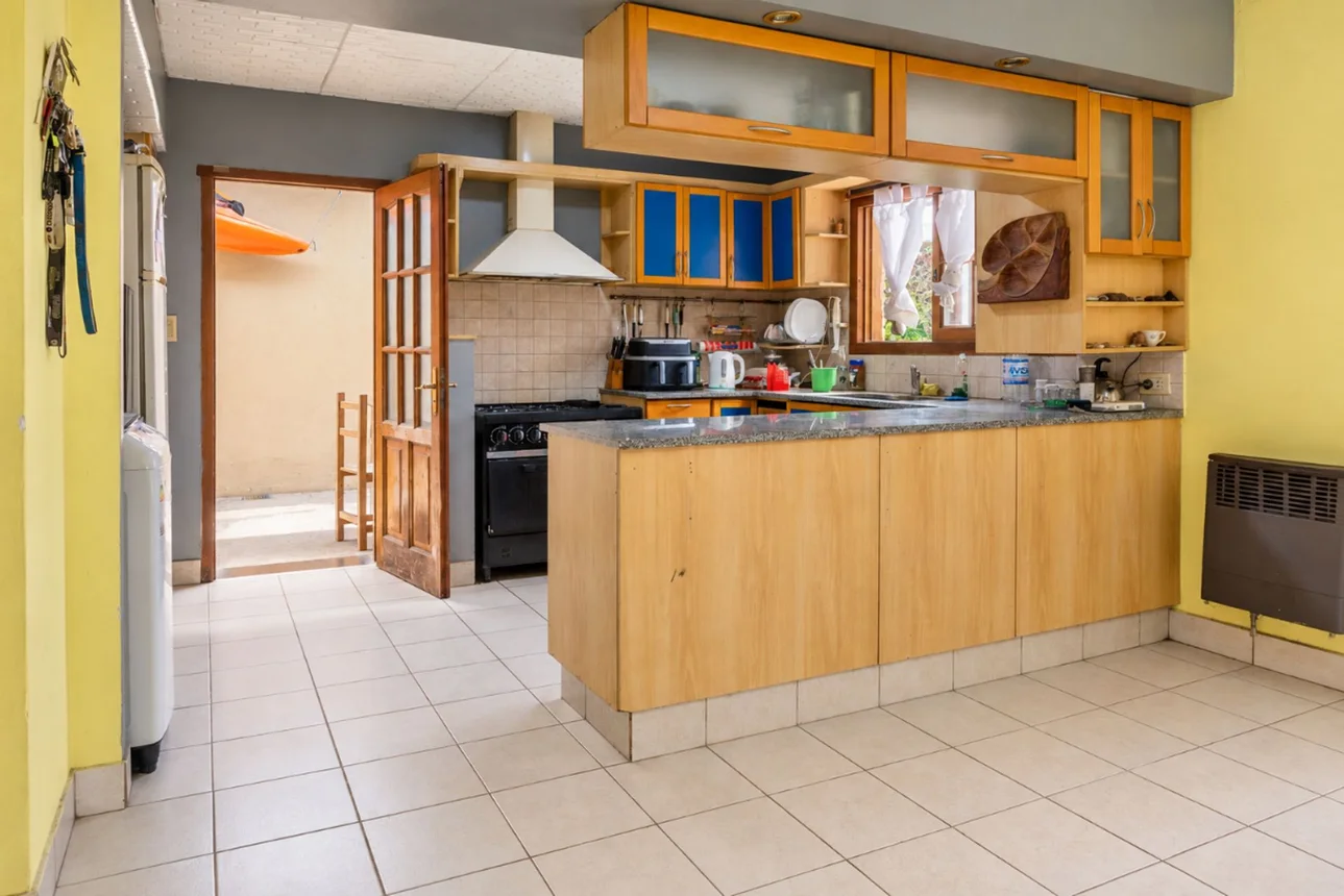 Casa de 7 ambientes en venta en Manuel B. Gonnet, 135 E/ 505 y 507 2400, foto 2