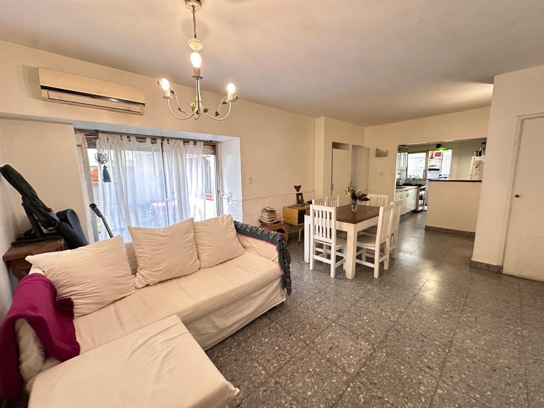 VENTA DEPTO 3 AMB SAN TELMO CON PATIO APTO CREDITO