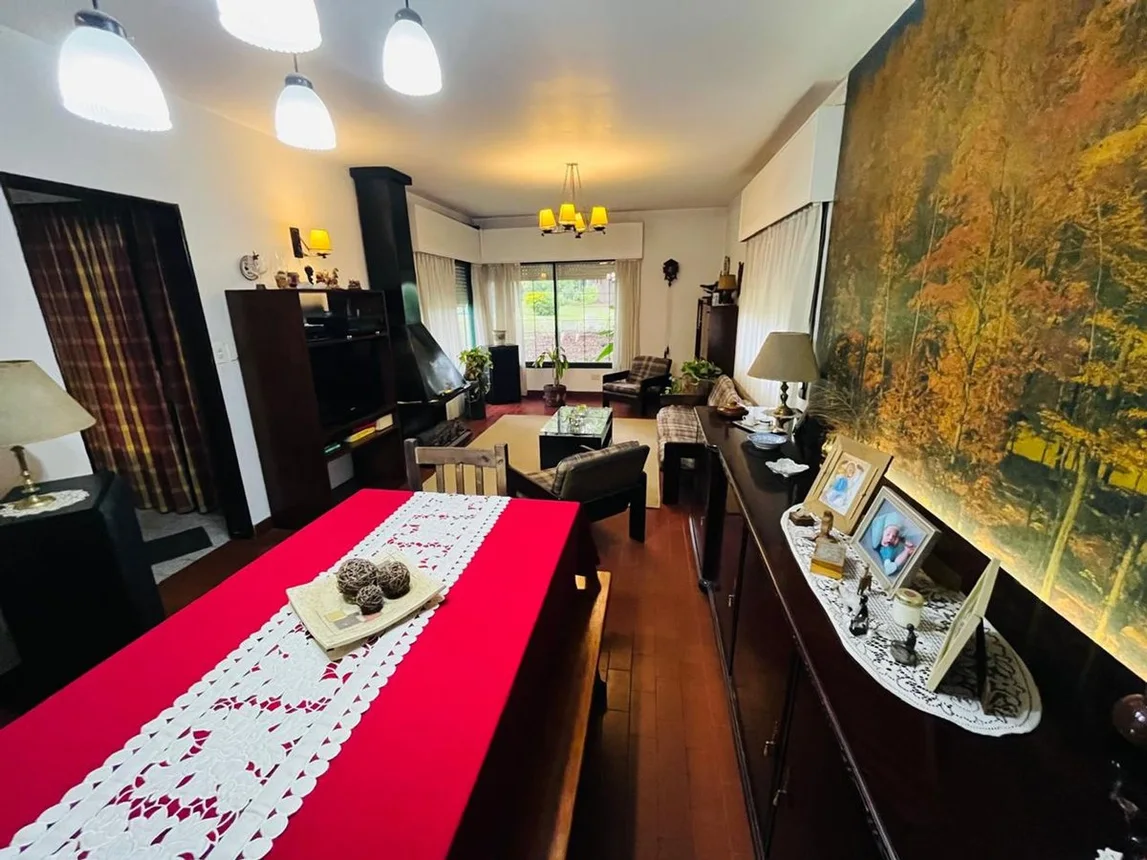 Casa de 4 ambientes en venta en Monte Grande, Cordoba 700, foto 3