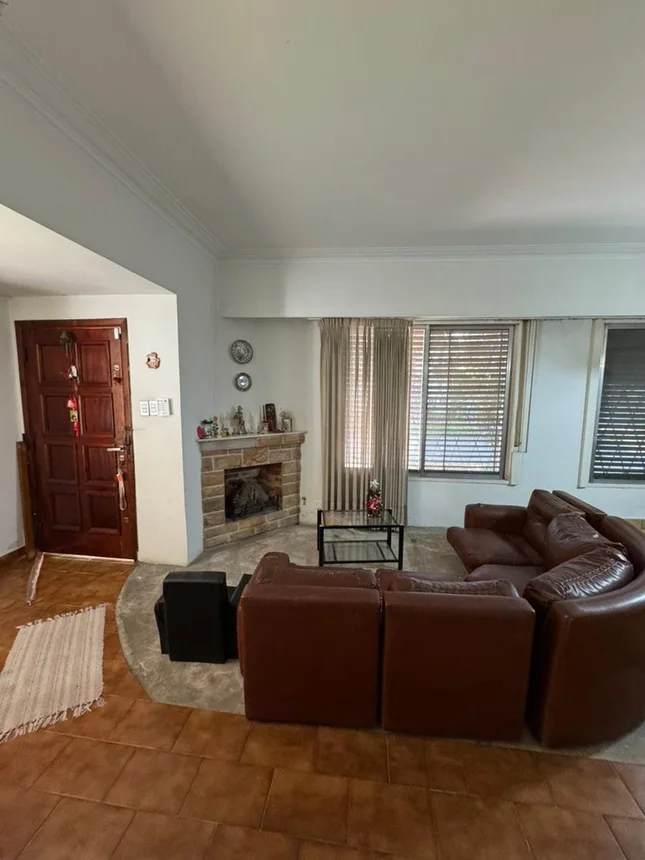 Casa en venta en Castelar, foto 5