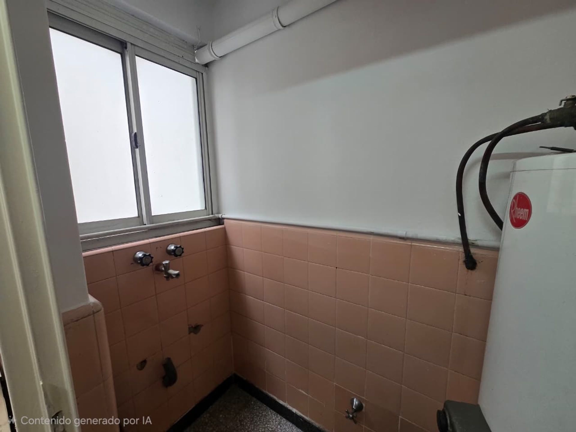 Foto 9 — VENTA DEPTO 2 AMBIENTES EN RECOLETA CON LAVADERO