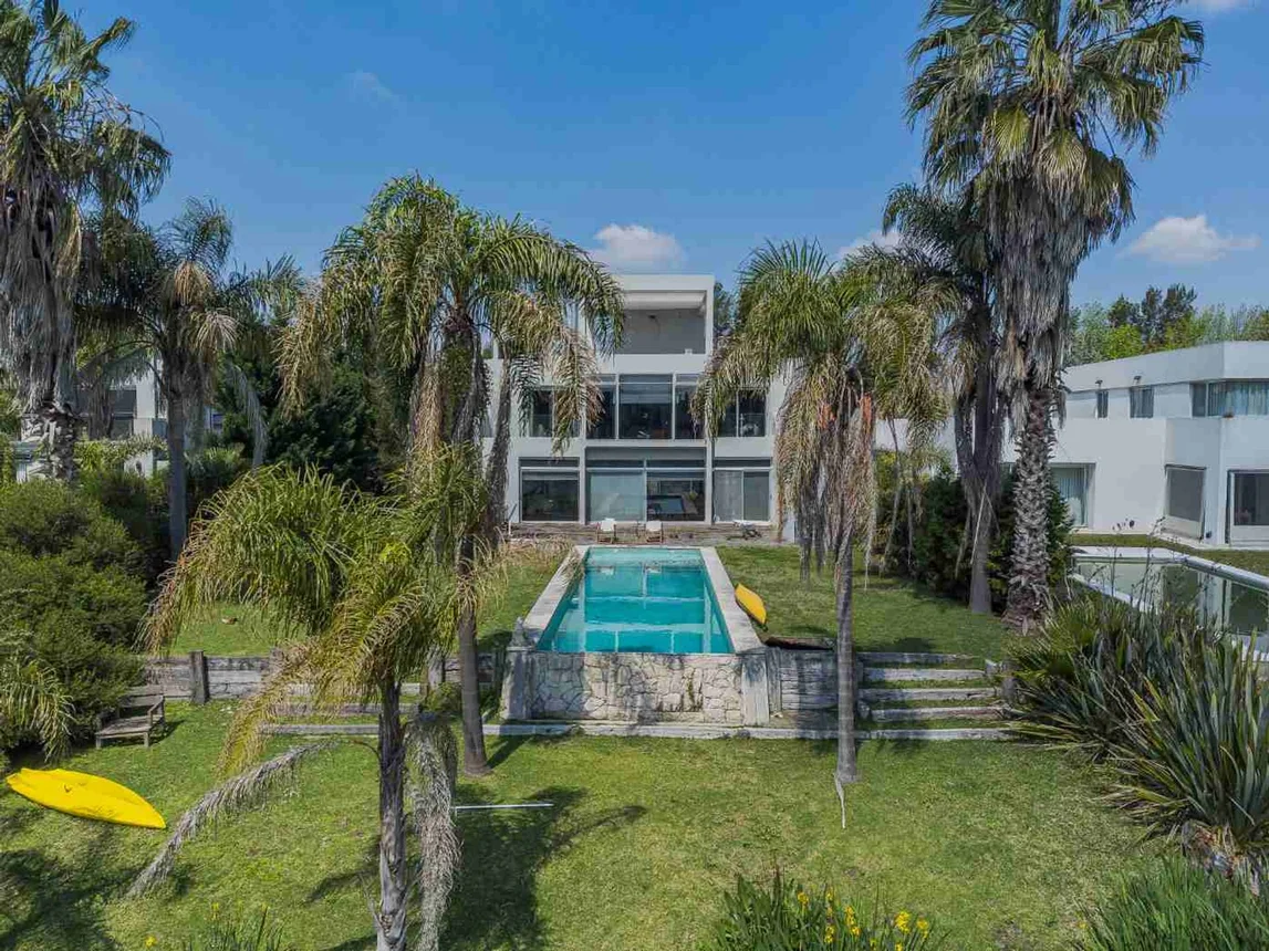 Casa de 4 ambientes en venta en Benavídez, Avenida Italia 5000, foto 2
