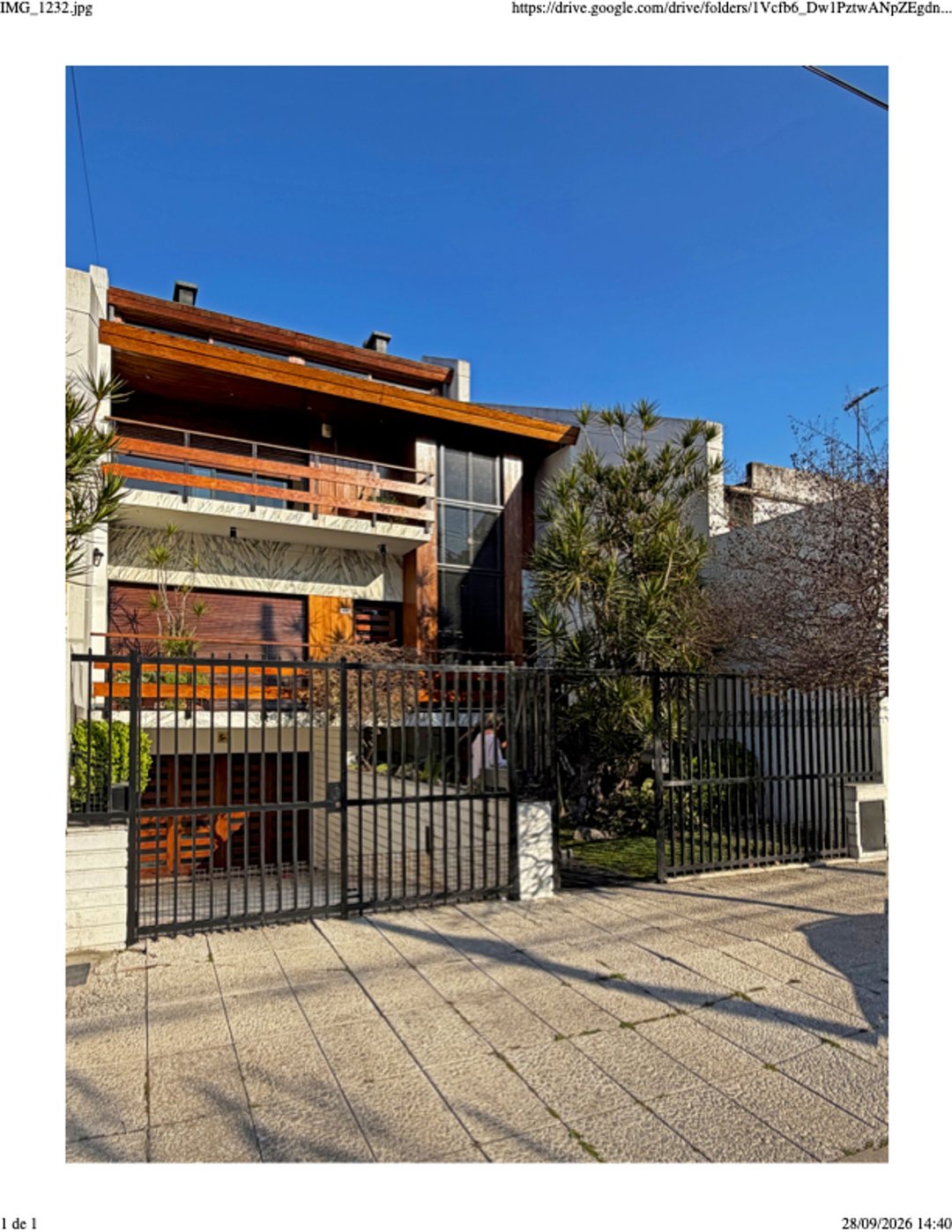 GRAN CASA FAMILIAR DONDE ENTRA TODO LO QUE IMPORTA