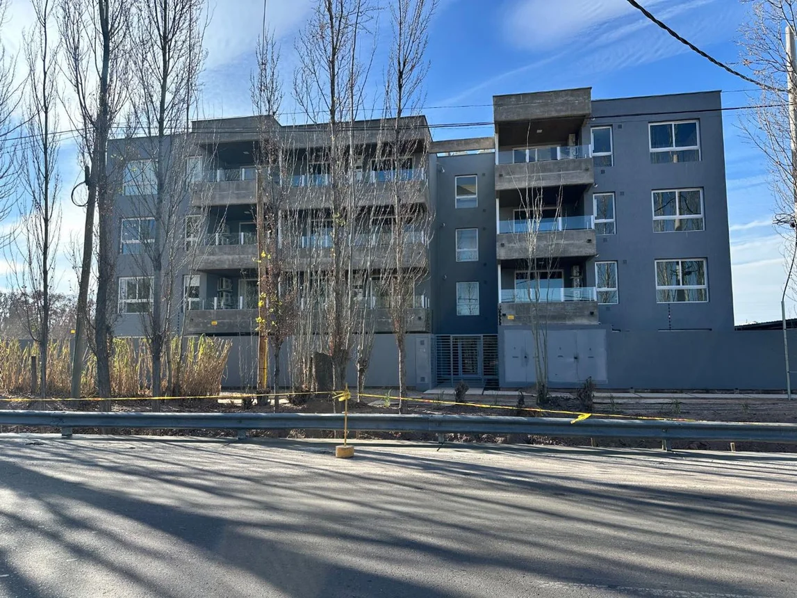 Departamento de 2 ambientes en venta en Luján de Cuyo, Aráoz 100