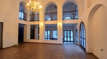 CASONA EN ALQUILER COMERCIAL B° ALTO LA VIÑA
