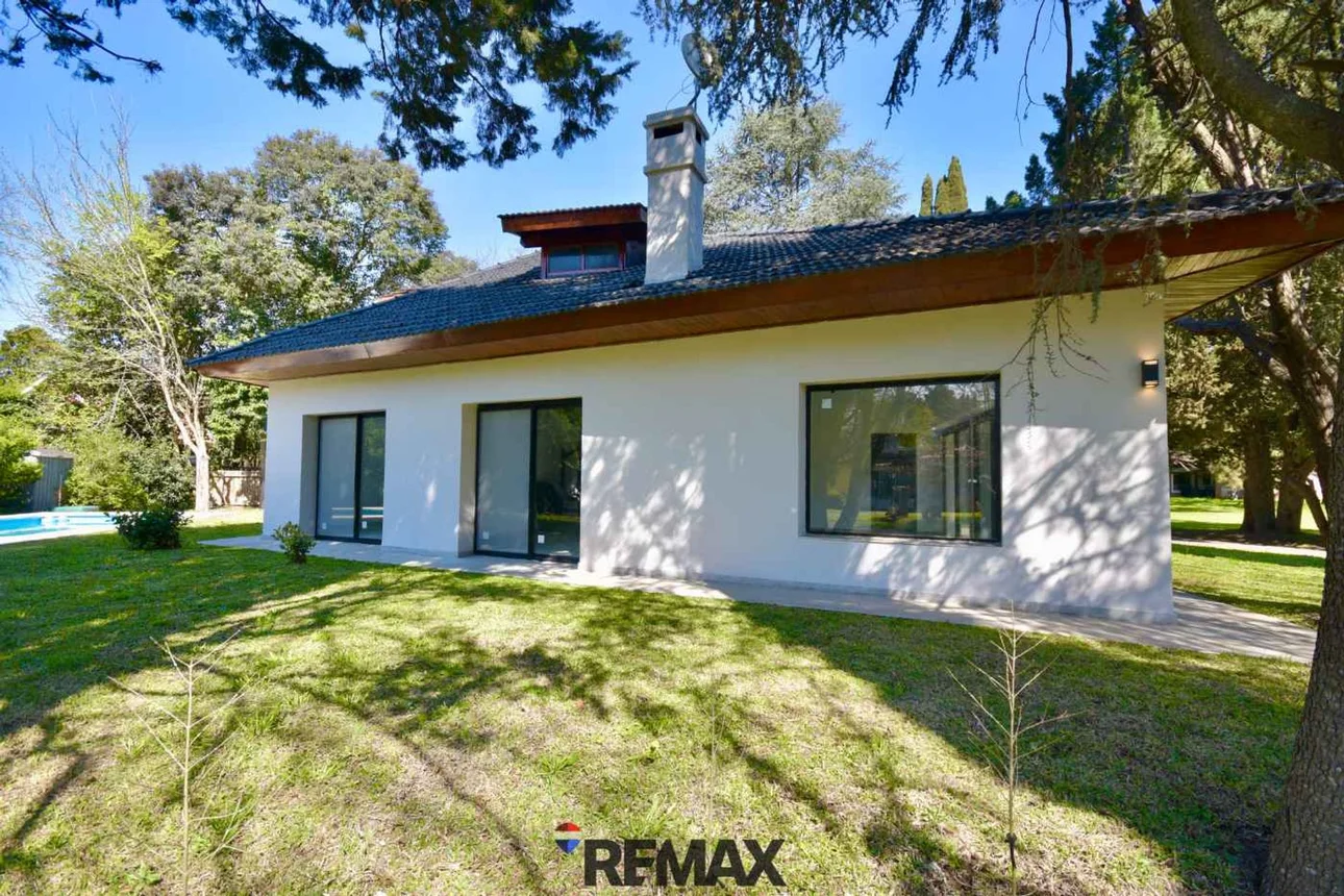 Casa en venta en Pilar, foto 3