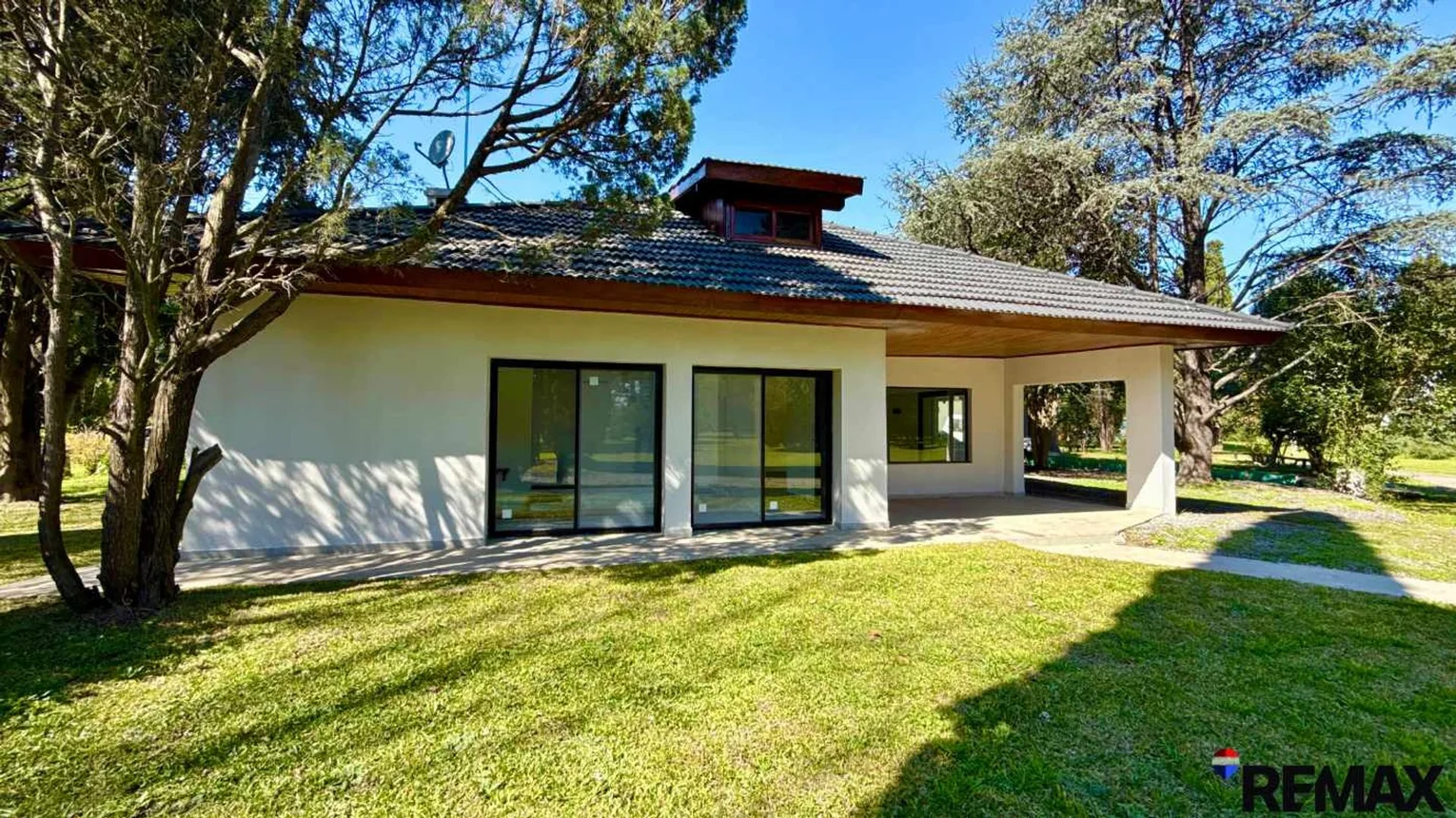 Casa en venta en Pilar, foto 2
