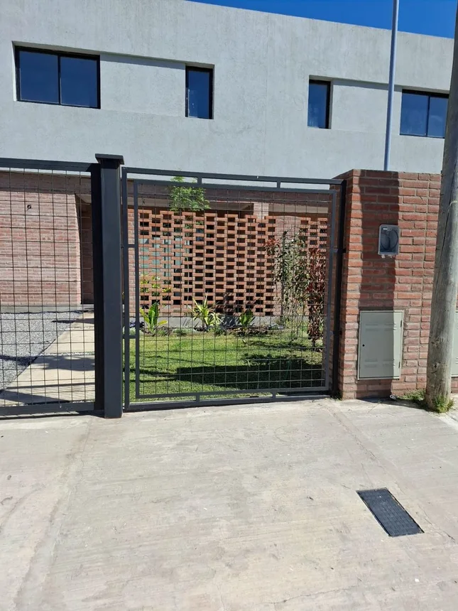 Casa dúplex en venta en Rosario, foto 3