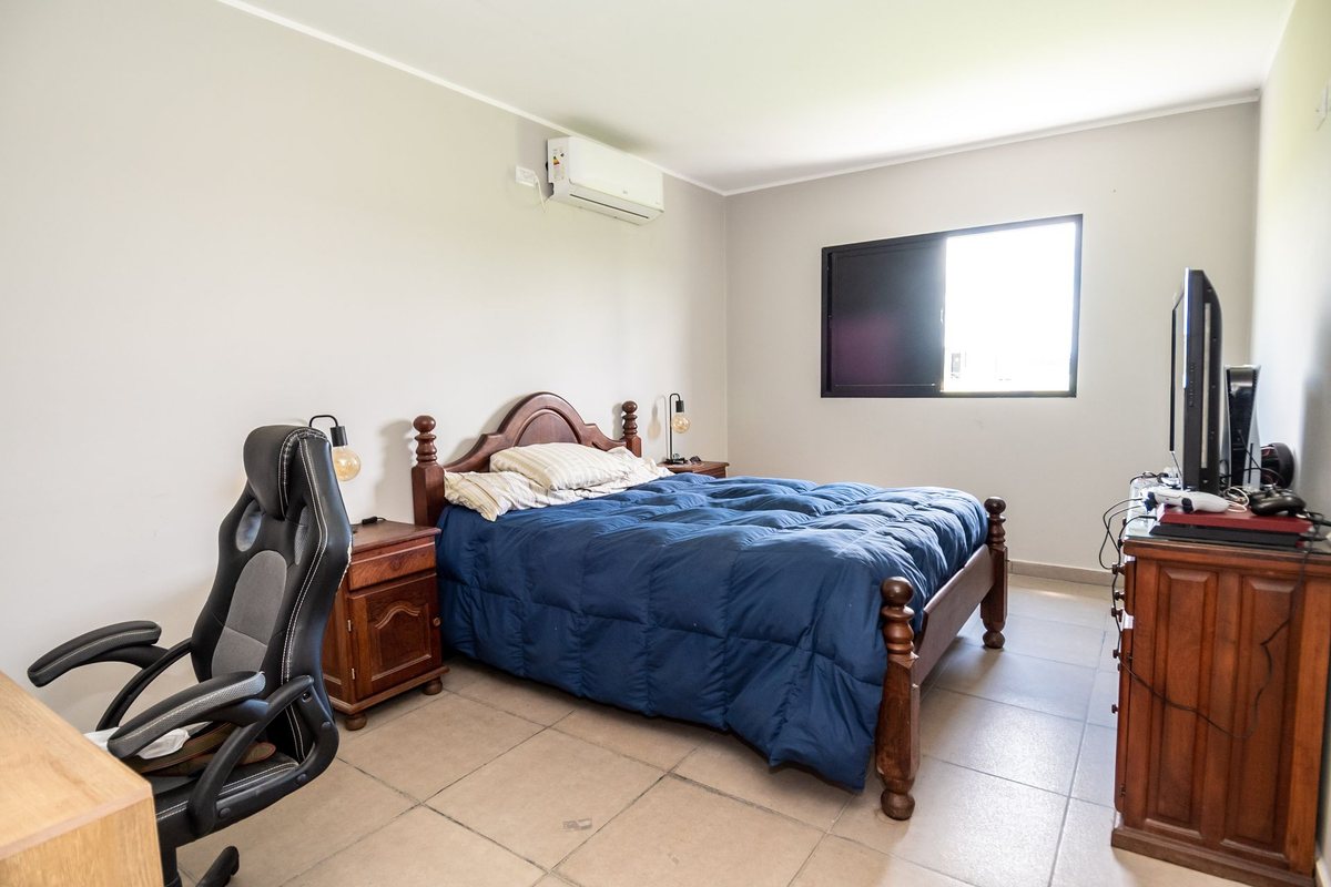 CASA VENTA O PERMUTA B° PRIVADO LA VERBENA - foto 13