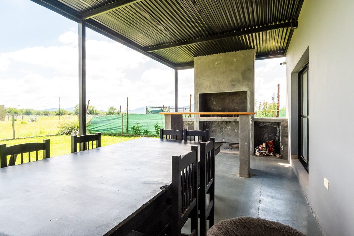CASA VENTA O PERMUTA B° PRIVADO LA VERBENA - foto 19