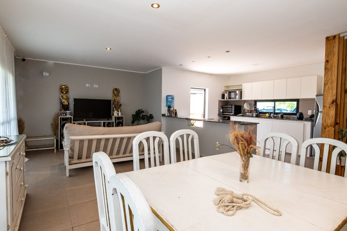 CASA VENTA O PERMUTA B° PRIVADO LA VERBENA - foto 4
