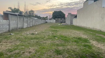 Terreno de 458 m² en Lehmann