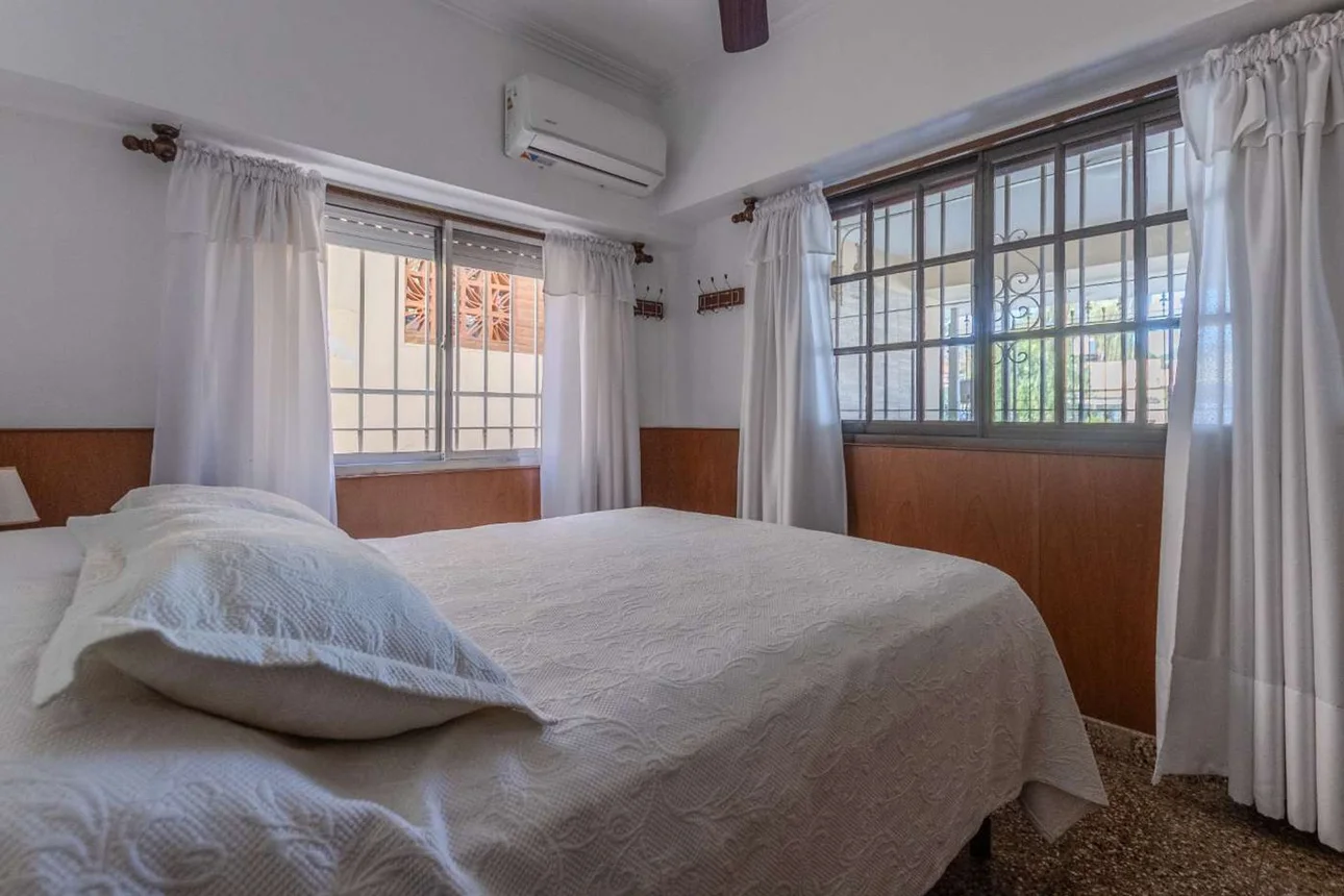 Casa de 5 ambientes en venta en Rafael Calzada, Presidente Juan Domingo Perón 3300, foto 4