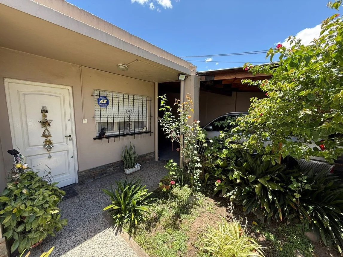 Casa en venta en Villa Tesei