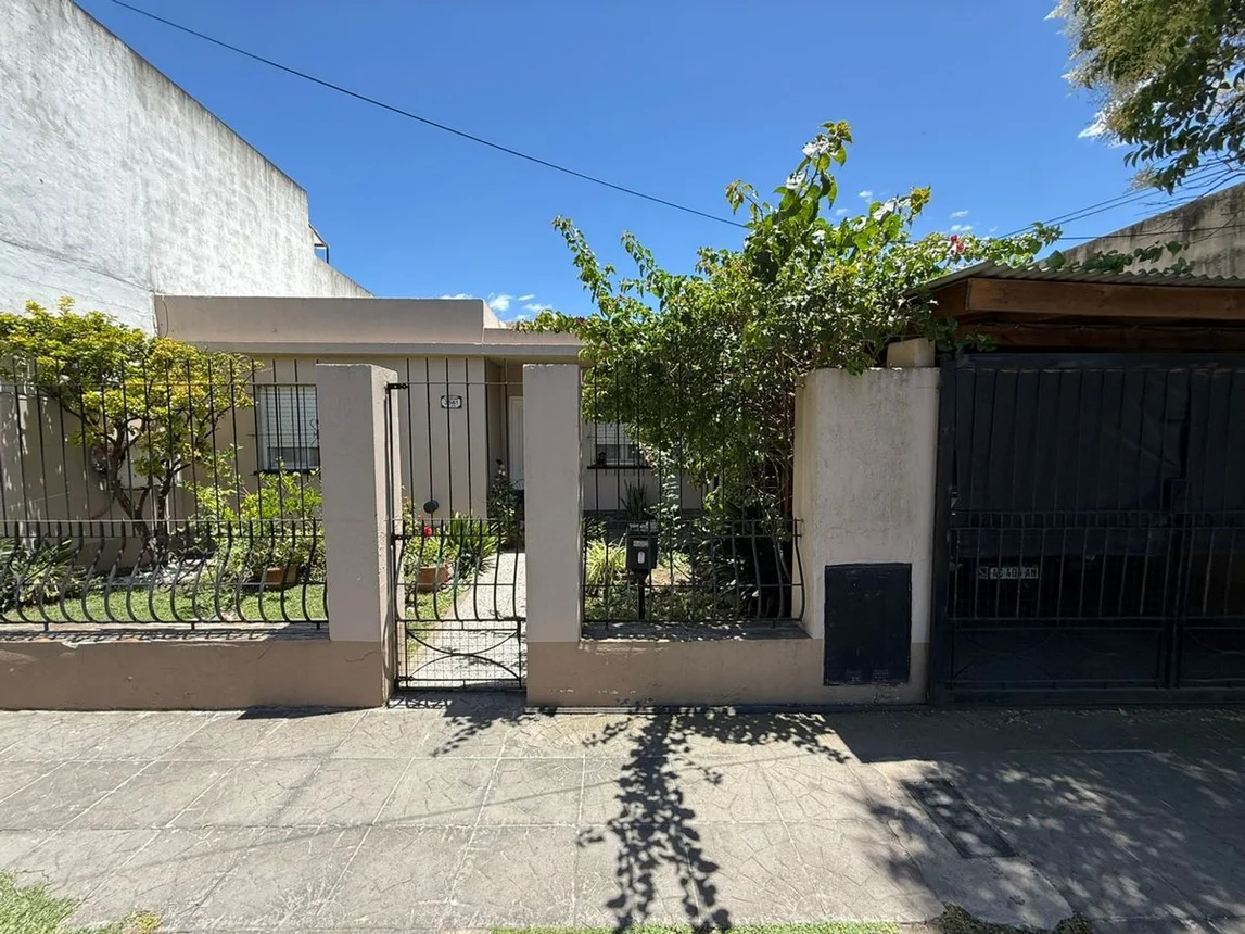 Casa en venta en Villa Tesei, foto 2