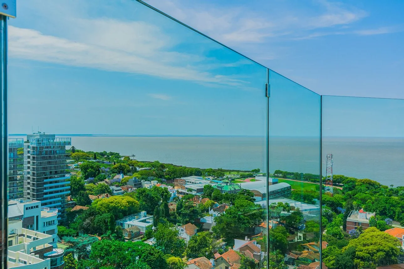 Departamento de 3 ambientes en venta en La Lucila, Avenida del Libertador 3700, foto 2