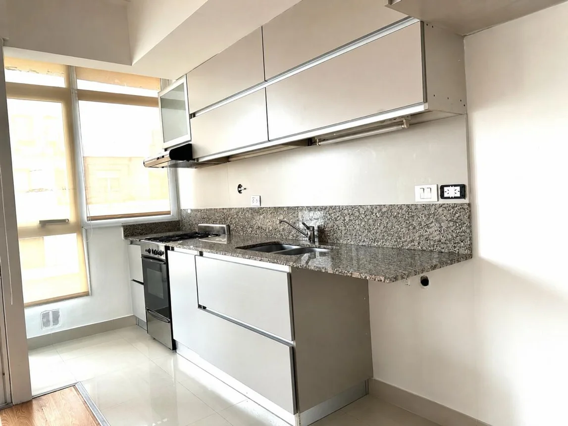 Semipiso de 2 ambientes con balcón y amenities, foto 2