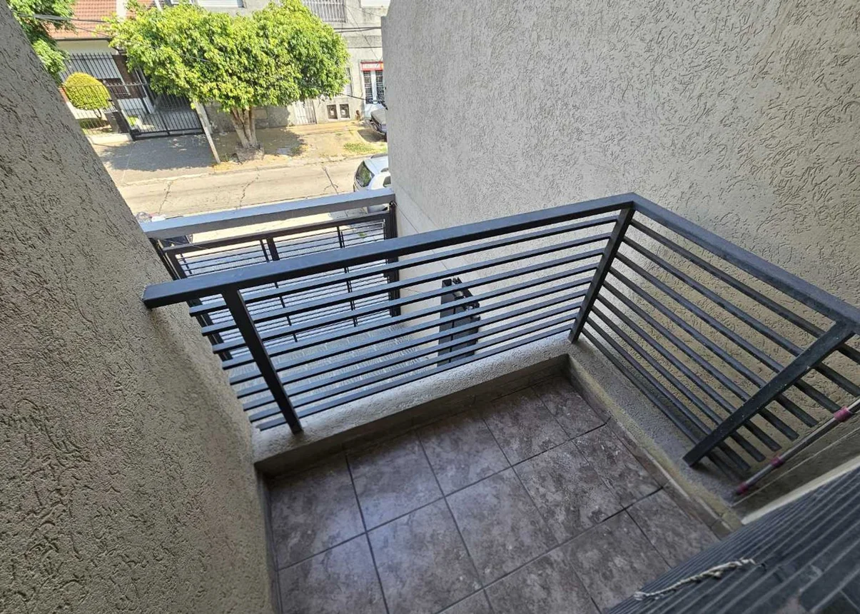 Departamento de 2 ambientes en venta en Lomas del Mirador, Eduardo Costa 0, foto 3