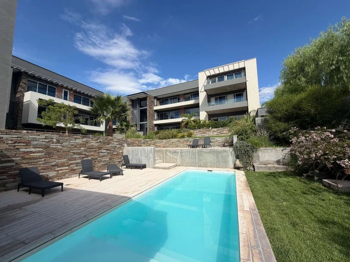Departamento de 3 ambientes en alquiler en Mendoza, Cerro de la Quebrada 900
