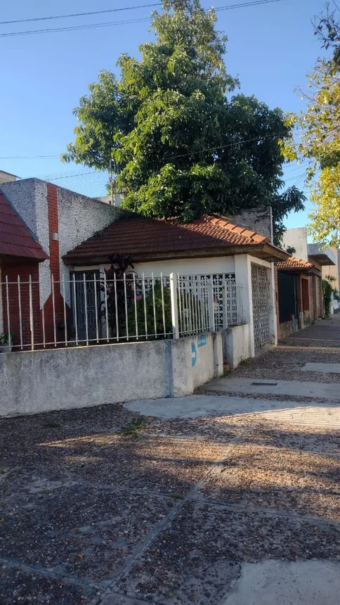 Casa en venta en Remedios de Escalada, foto 2