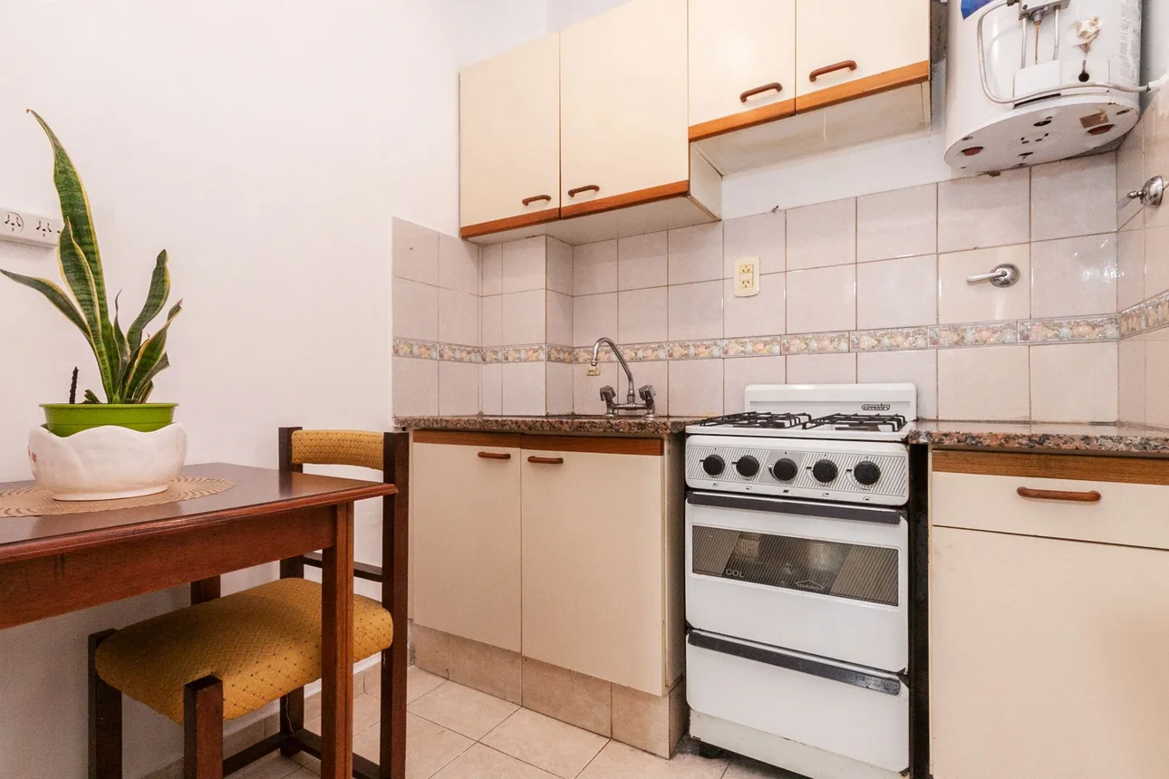 Departamento de 2 ambientes en venta en Banfield, Avenida Adolfo Alsina 500