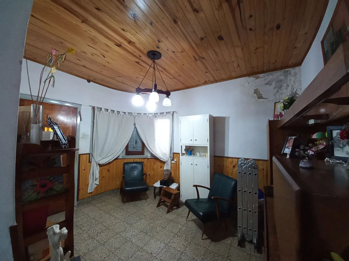 Casa en venta en Quilmes, foto 3