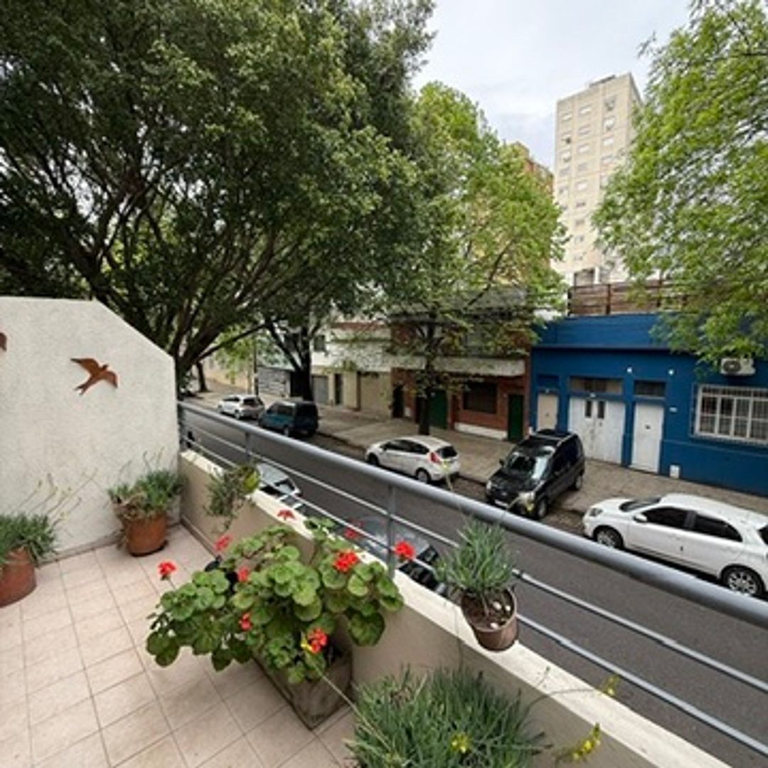 Venta PH 4 Ambientes Cochera Parrilla Coghlan