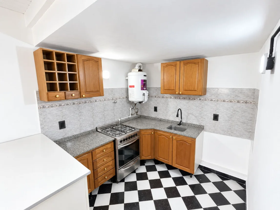Dúplex de 3 ambientes en venta en Moreno, Domingo Faustino Sarmiento 200