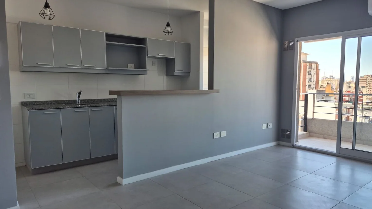 Departamento de 2 ambientes en alquiler en San Cristóbal, Avenida San Juan 2800