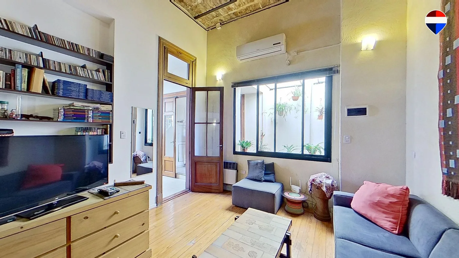 Dúplex de 4 ambientes en venta en Almagro, Rocamora 4100