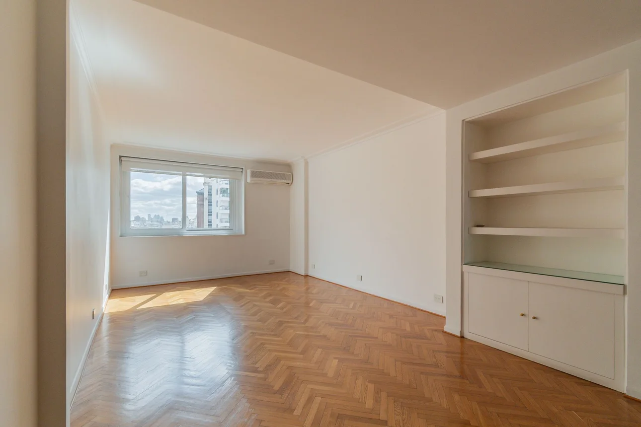 Semipiso de 3 ambientes en venta en Recoleta, Posadas 1100