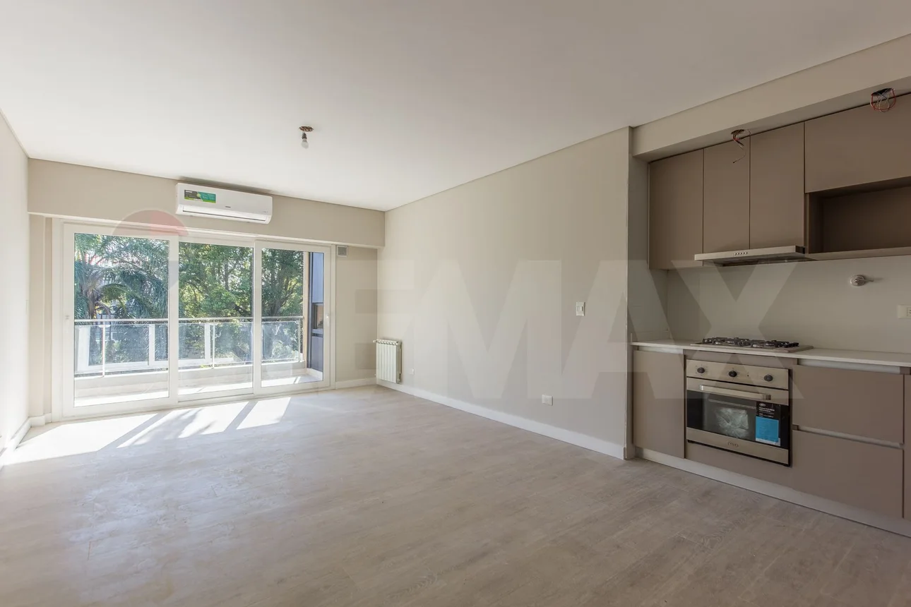 Departamento de 3 ambientes en venta en Villa Sarmiento, Almirante O'connor 100