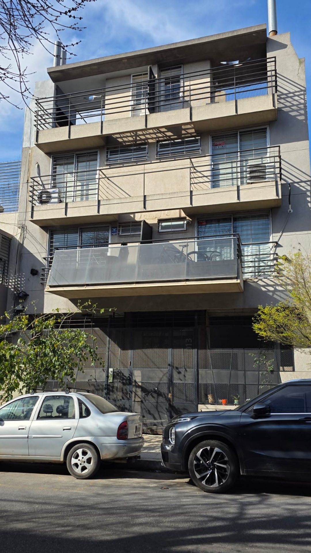 DEPTO DUPLEX 3 AMB VENTA FLORES 2 BAÑOS