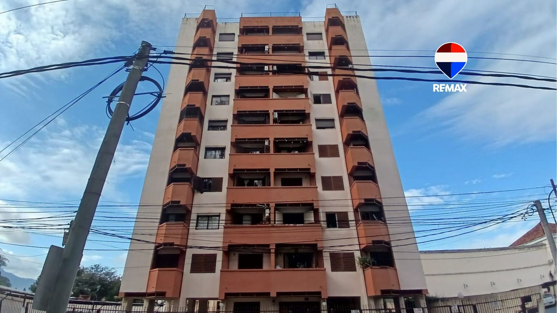 DEPARTAMENTO ALQUILER PLANTA BAJA MACROCENTRO - foto 1
