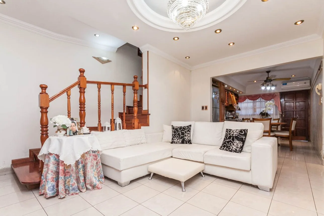 Casa en venta en Gerli, TapalquÉ 2100