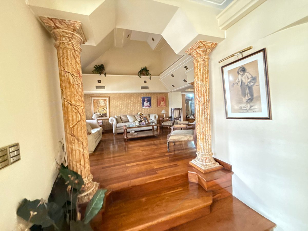 Foto 15 — VENTA CASA 5 AMB CON PISCINA Y COCHERA - QUILMES