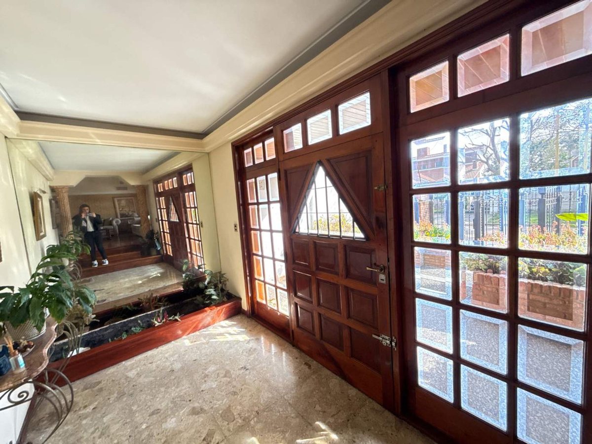 Foto 13 — VENTA CASA 5 AMB CON PISCINA Y COCHERA - QUILMES