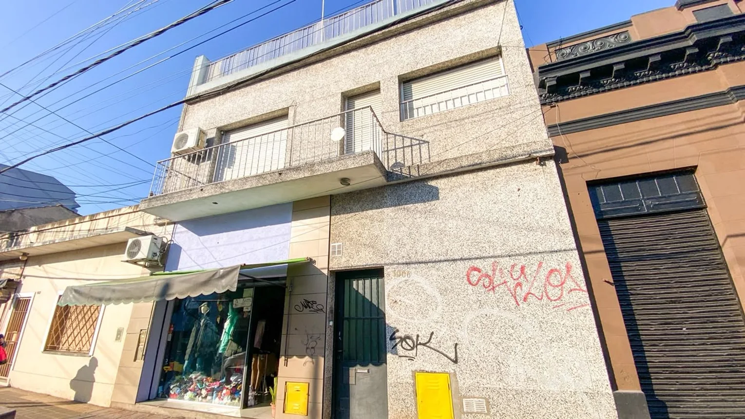 PH en venta en Burzaco, Adolfo Alsina 1000