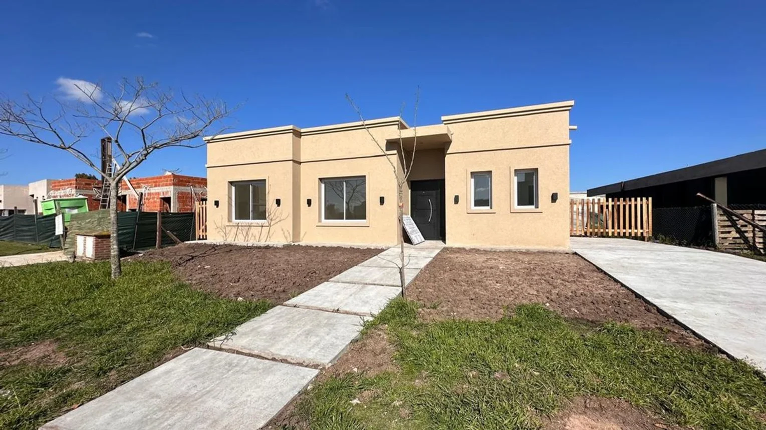 Casa en venta en Pilar, foto 3